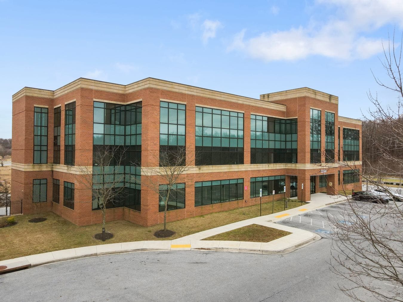 Outside view of SmileHQ in Bowie